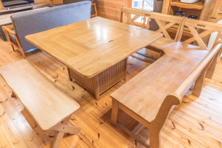 ダイニングテーブル