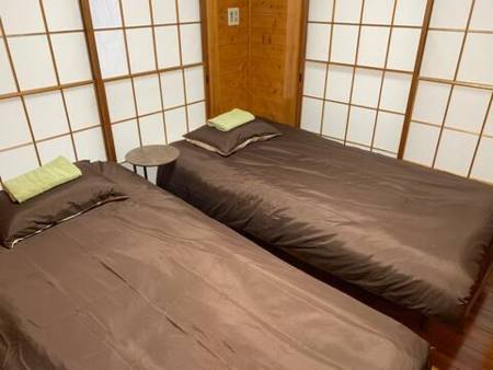 寝室は、各部屋ごとにベッドが2つあります