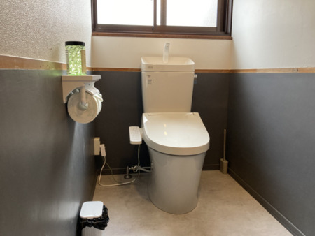 1階トイレ。ウォシュレット付きです。