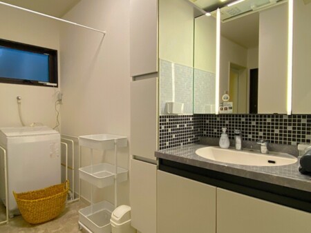 洗面化粧台　ランドリー